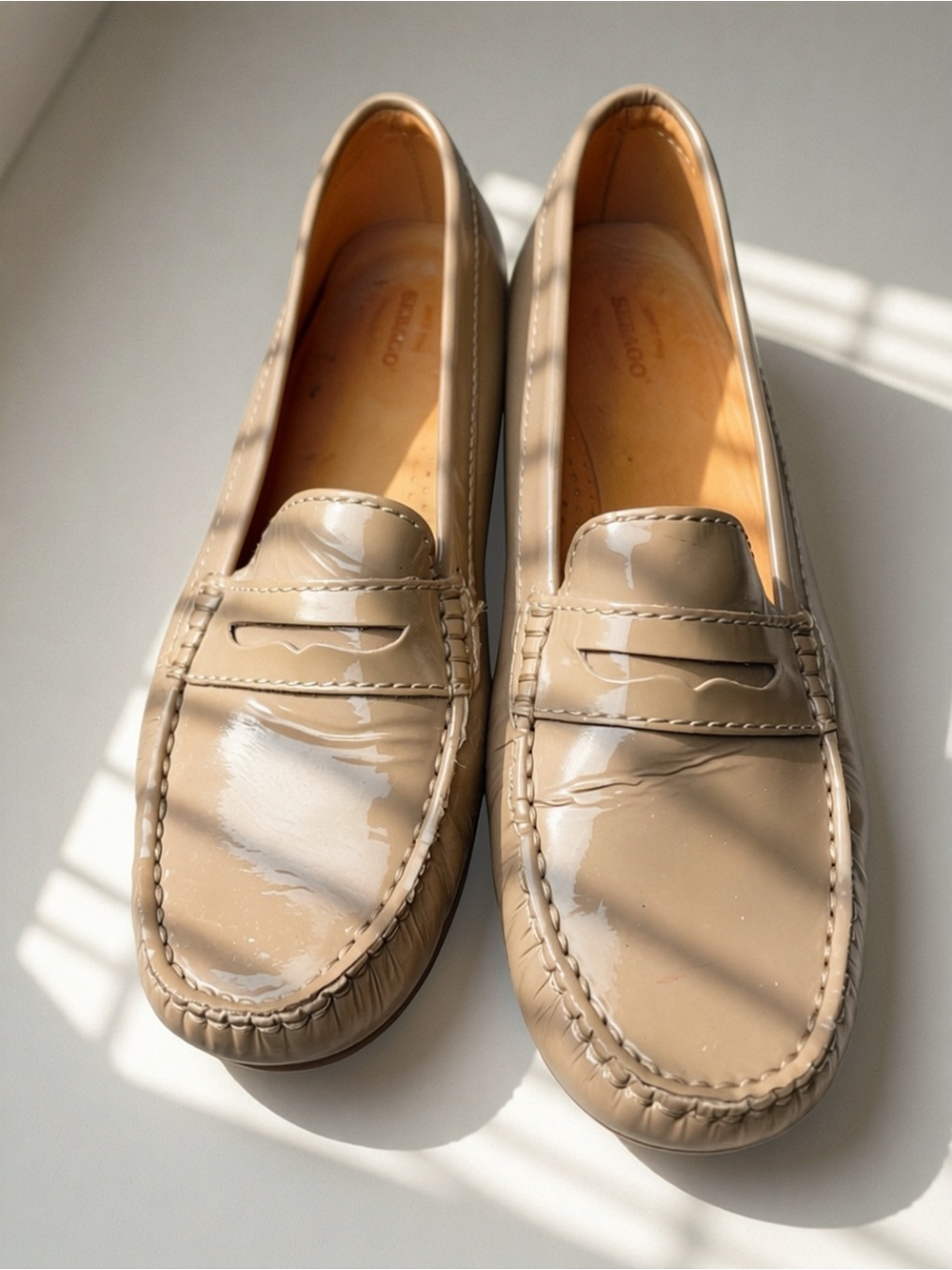 Sebago Harper Penny Loafers Dark Taupe Patent Leather Driving Flats - 9 - NWOB